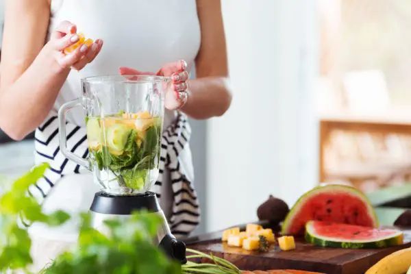 Can You Really Live On Smoothies Alone? | HaveYourselfaTime.com