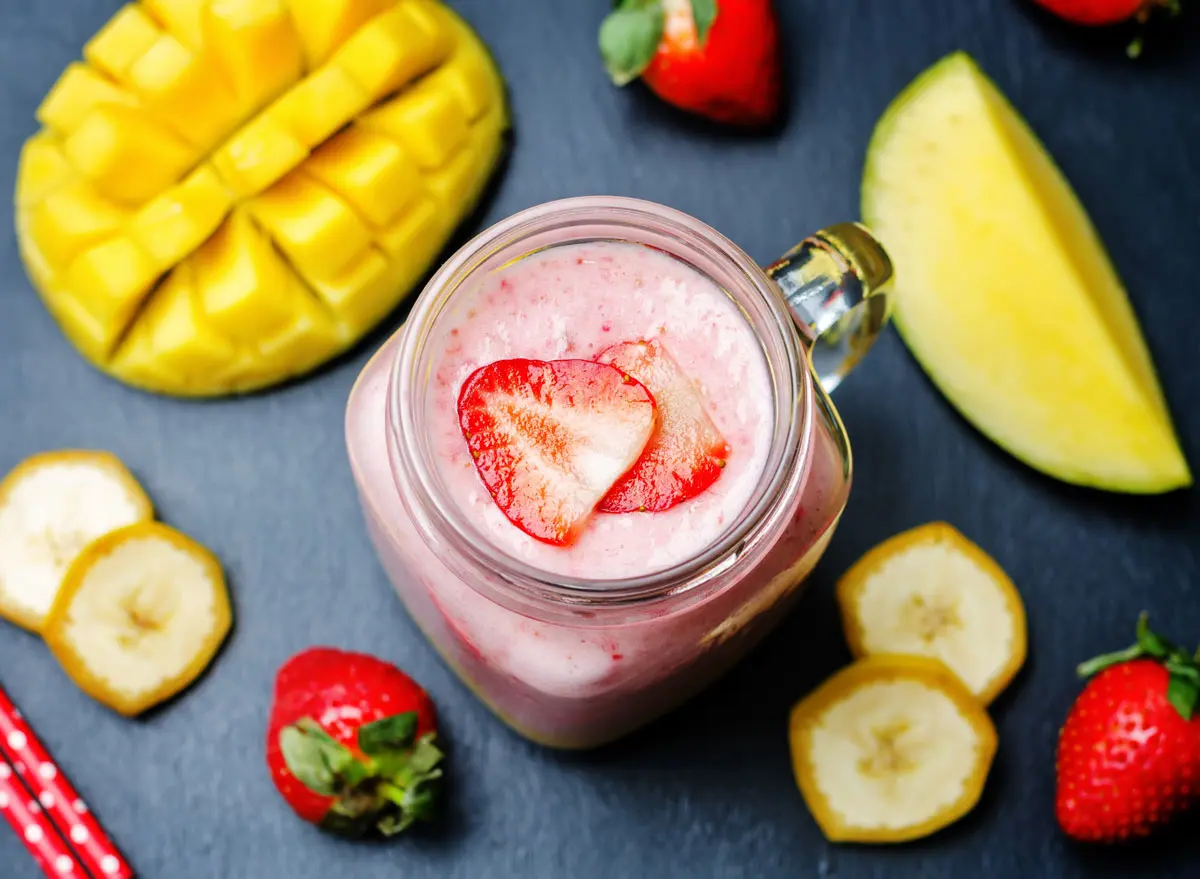 7 Ways Smoothies Will Make You Gain Weight — Eat This Not That