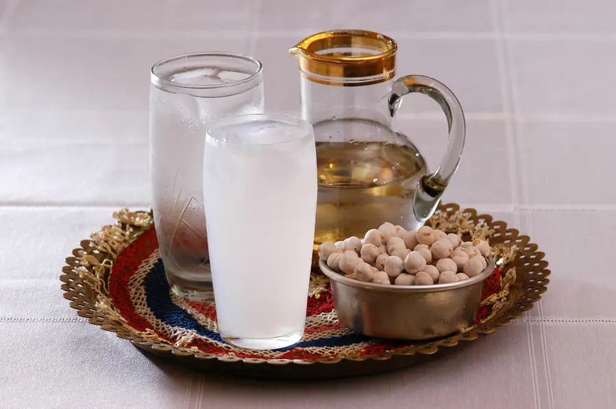 How To Drink Arak (The Ultimate Guide) | DineWithDrinks