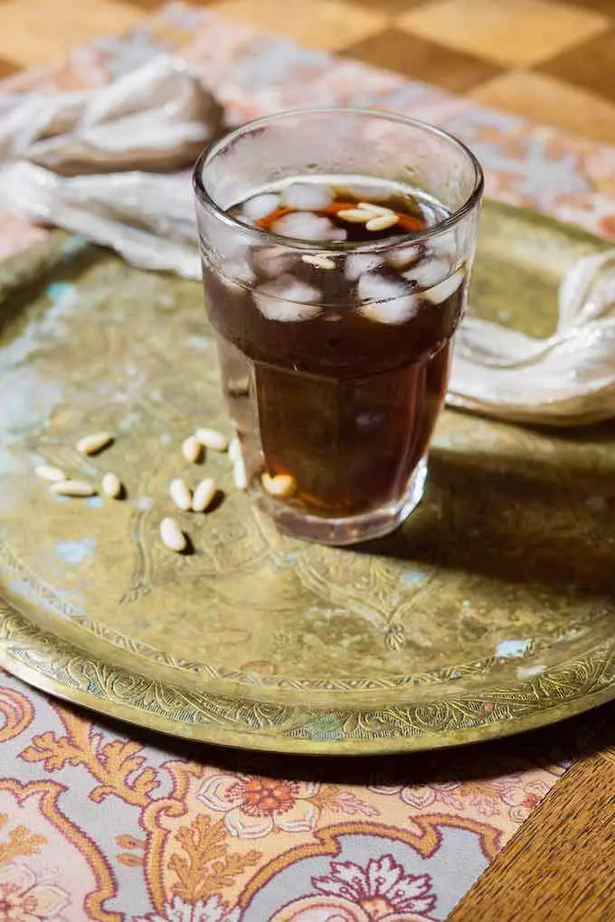 Jallab - Traditional Syrian Beverage Recipe | 196 flavors
